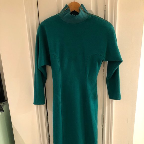 Vintage Green Dress (with shoulder pads) - Picture 1 of 12